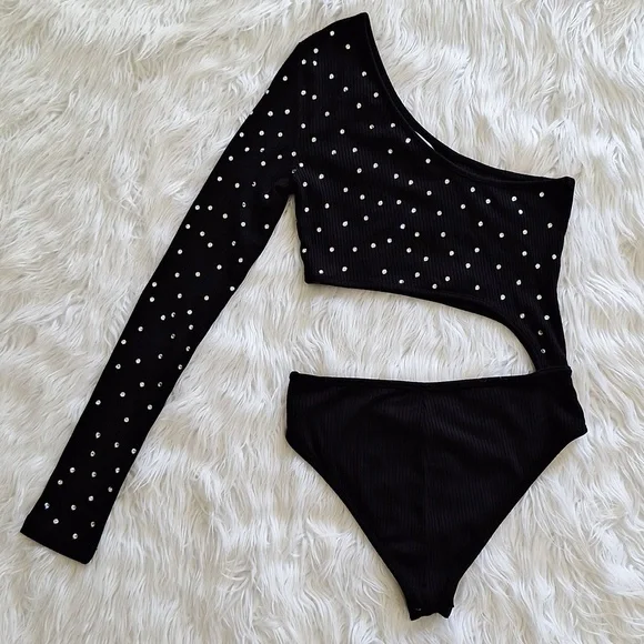 LF Emma & Sam Asymmetrical Rhinestone Bodysuit - Picture 3 of 14